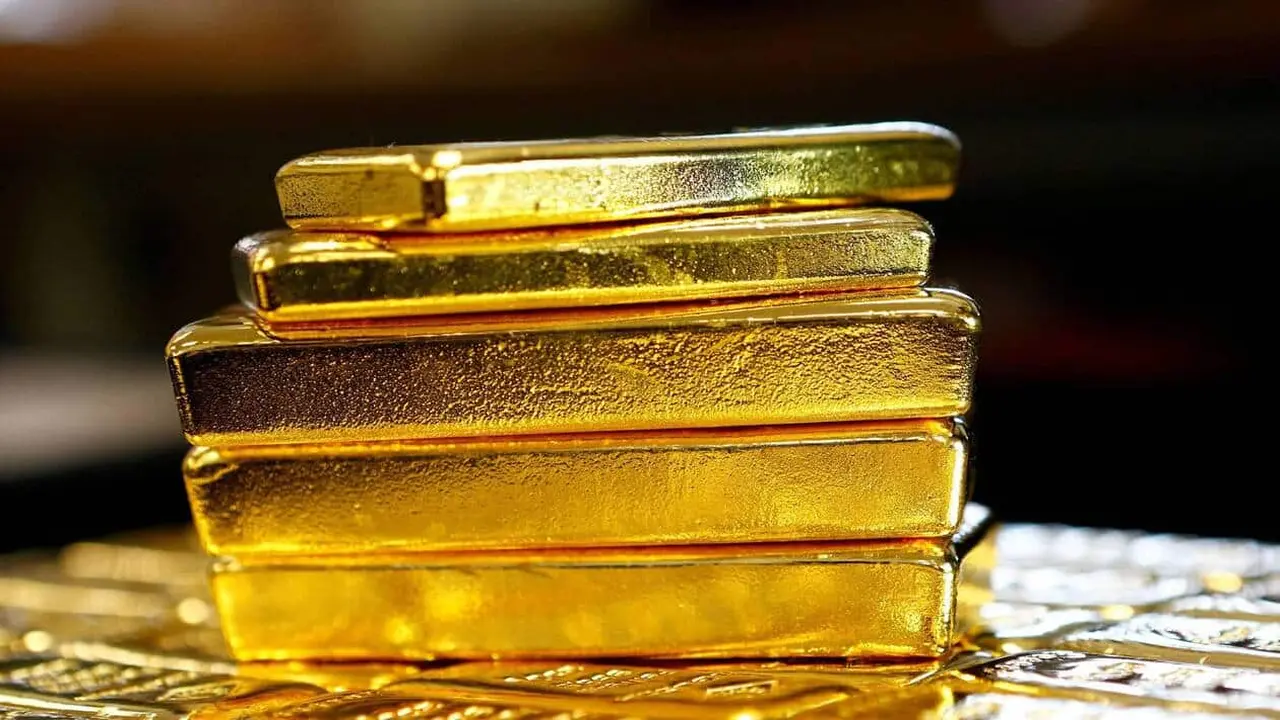 تراجع أسعار الذهب لليوم الثالث وسط تقلبات السوق